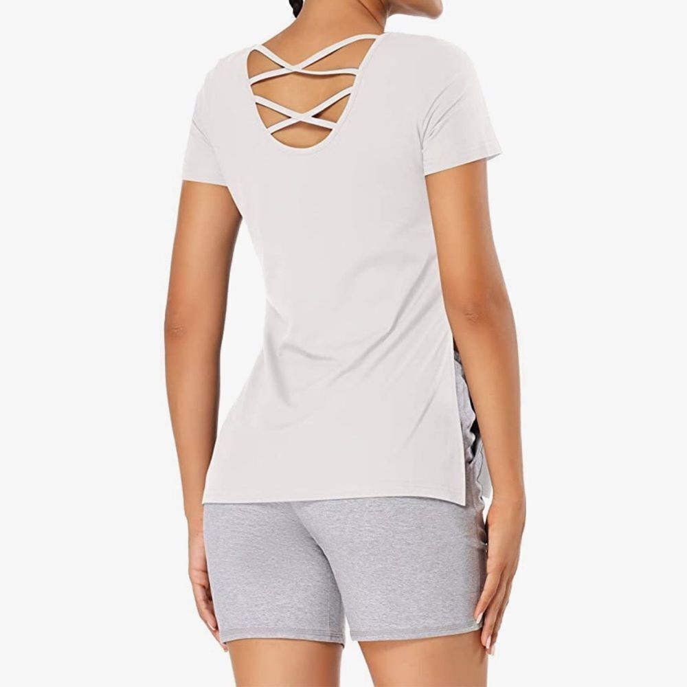 ⭐️nwt ALONG FIT Short-Sleeved T-Shirt Open Side Design⭐️
